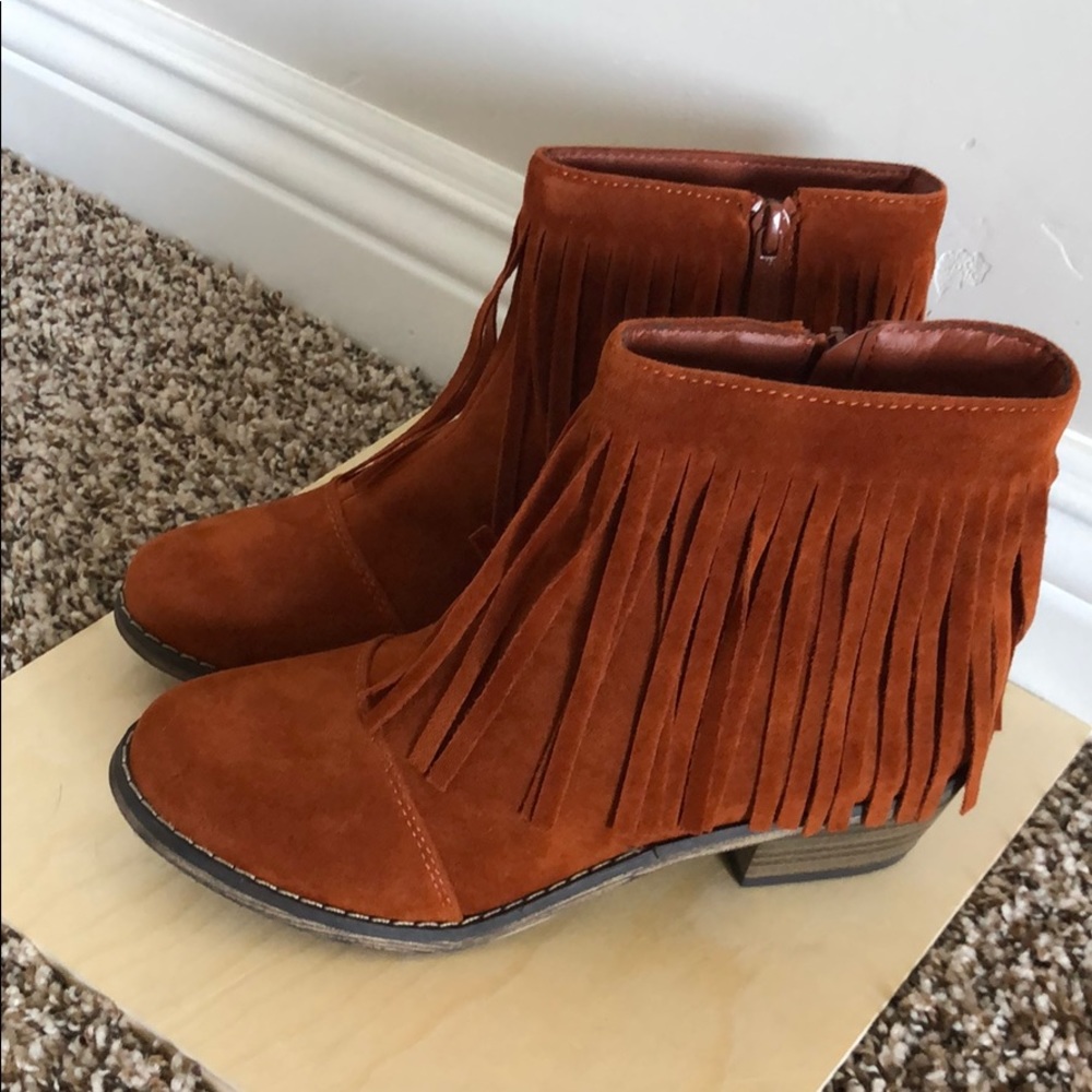 Fringe boho round toe bootie
